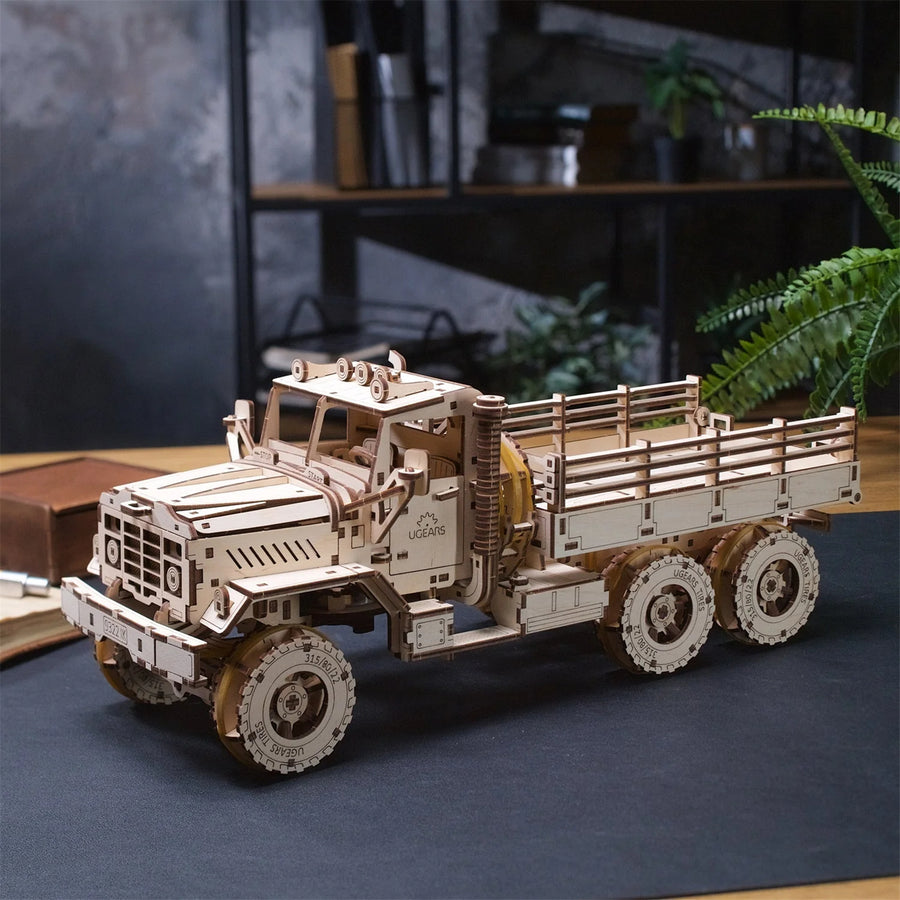 122208 - Ugears Cargo Truck
