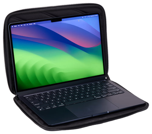 Thule Gauntlet Sleeve 5.0 for MacBook Pro 13"-14" & MacBook Air – Black