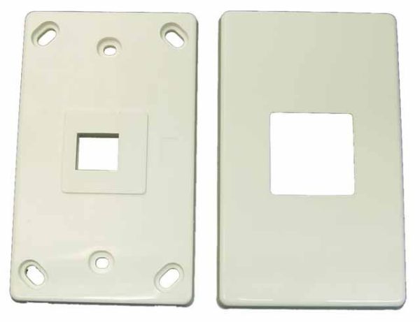 DYNAMIX FP-1KS - Single Port RJ45 Keystone Face Plate 2 Piece Horizontal Mount