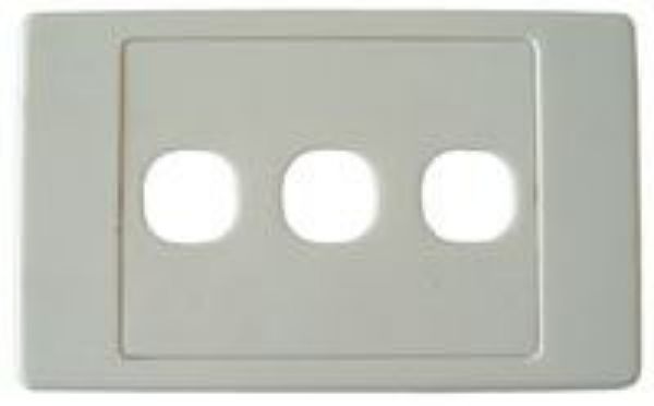 FP-3PV2 - Triple Port RJ45 Face Plates AMDEX style