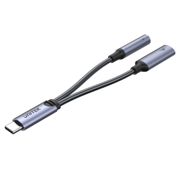 UNITEK M205A - 2-in-1 USB-C to 3.5mm Audio Jack & USB-C Charging Connect up to 60W Fast Charging.