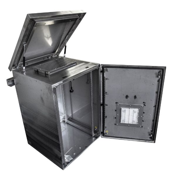 DYNAMIX RODWSS9-400FK - 9RU Stainless Vented Outdoor Wall Mount Cabinet (611x425x x515mm). SUS316 Stainless