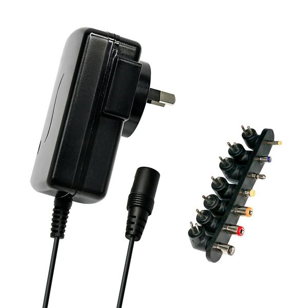 DYNAMIX SPA250 - 2.5A Switch Mode Power Adapter 3/5/6/7.5/ 9/12V DC. 7x Interchangeable Power